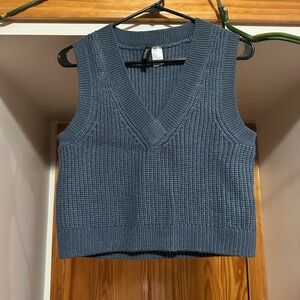 H&M Crop Sweater Vest Blue Size Small EUC